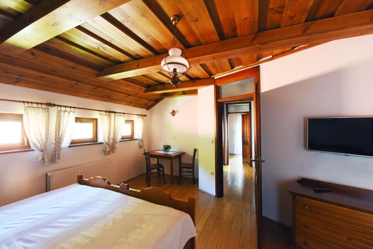 Domacija Seruga Countryside Hotel Novo Mesto Dış mekan fotoğraf