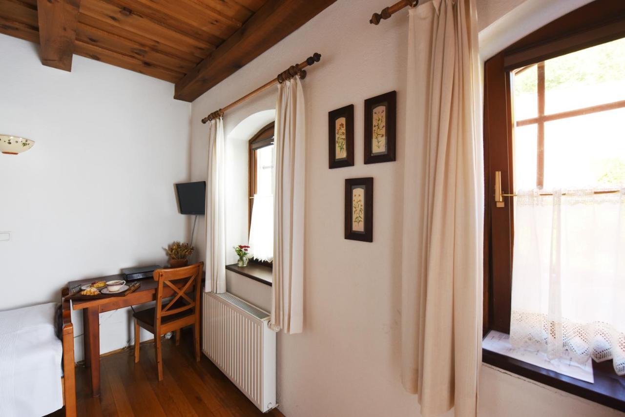 Domacija Seruga Countryside Hotel Novo Mesto Dış mekan fotoğraf