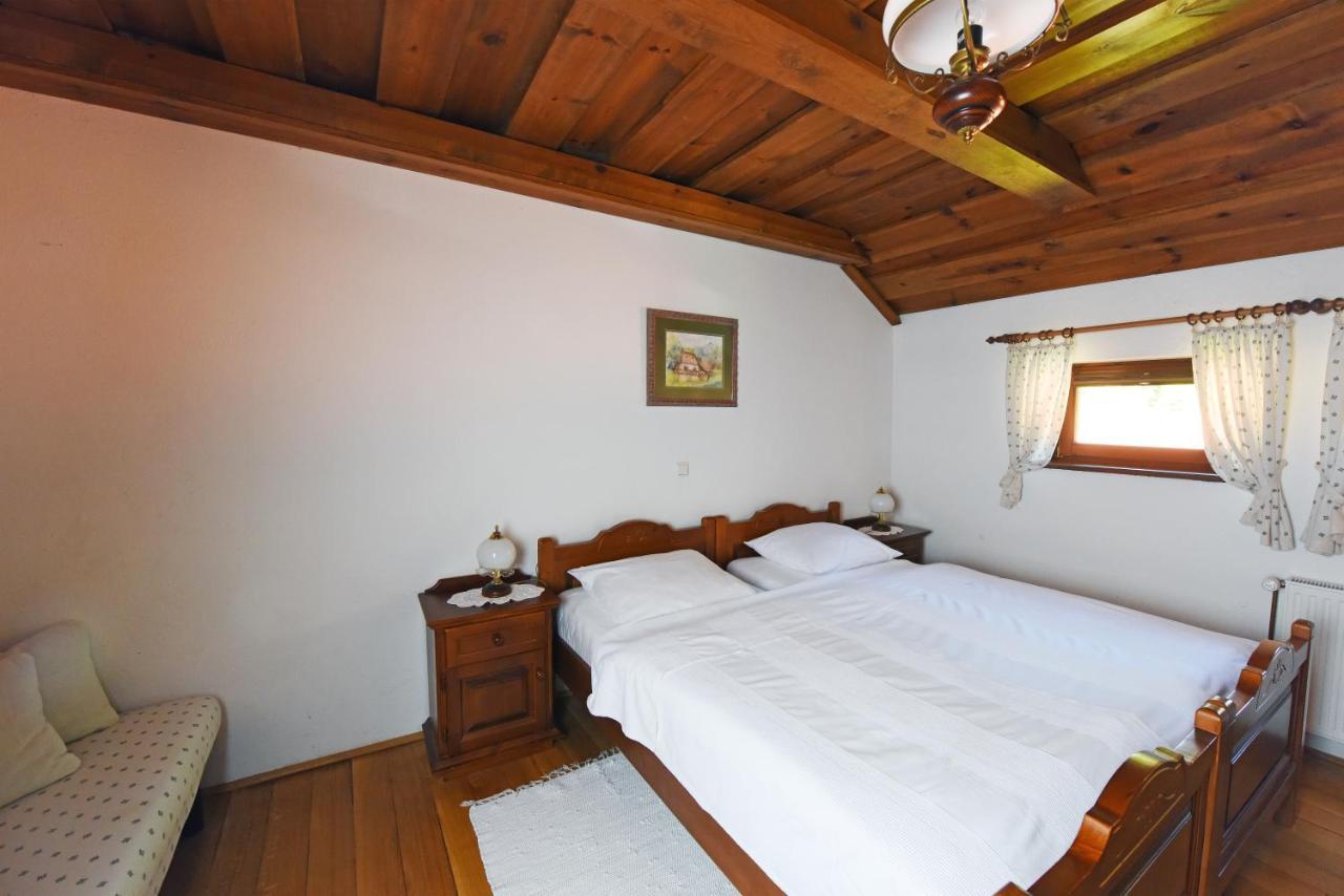 Domacija Seruga Countryside Hotel Novo Mesto Dış mekan fotoğraf